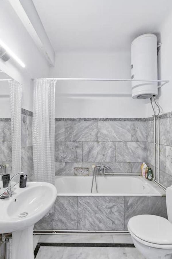 Appartamento 4Bdr Amazing Spacious Full Apt In Plaka Atene Esterno foto